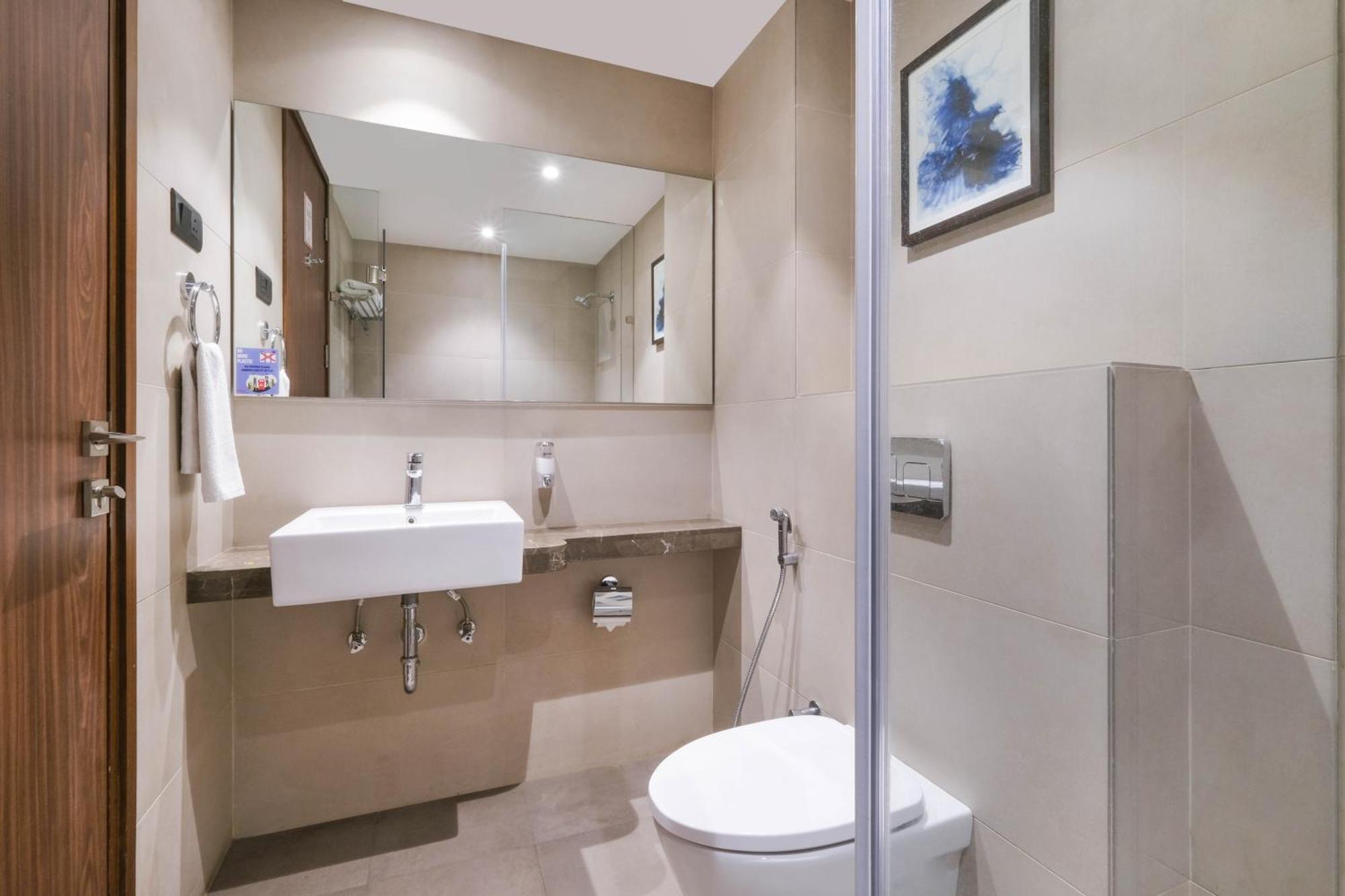 7 Apple Hotel - Viman Nagar Пюн Стая снимка
